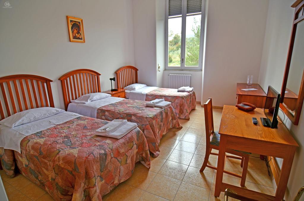 Casa San Tommaso Hotel Linguaglossa Exterior photo